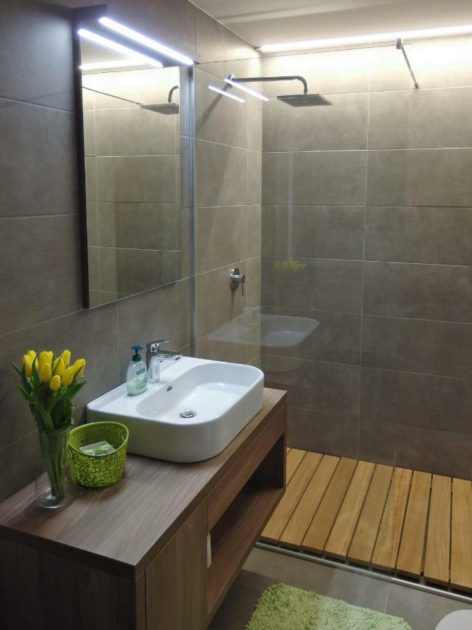 קרנייסקה גורה Apartments Vita מראה חיצוני תמונה